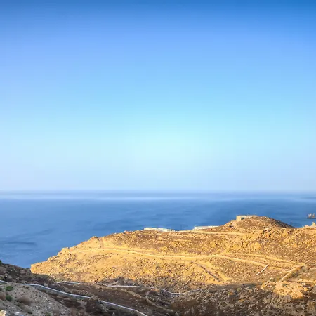 Aegean Lighthouse فيلة