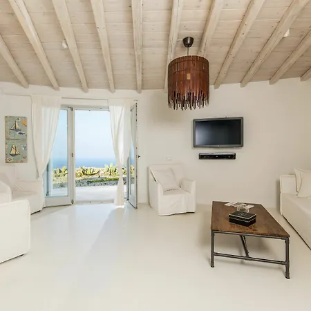 Villa Aegean Lighthouse Fanári